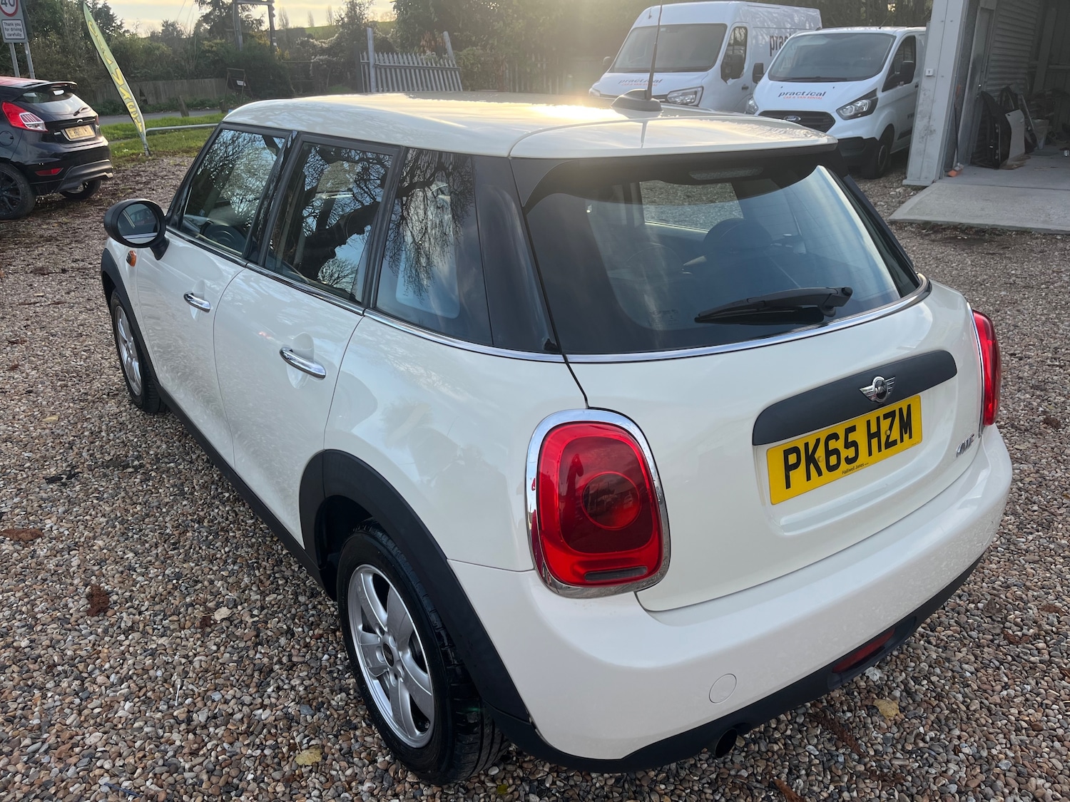 Used MINI Hatch 2015 for sale - 76557831: Photo 4