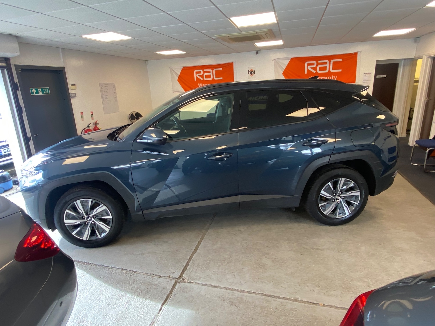 Used Hyundai TUCSON 2021 for sale - 76330391: Photo 10