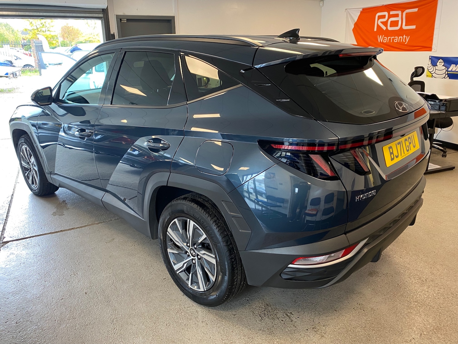 Used Hyundai TUCSON 2021 for sale - 76330391: Photo 6