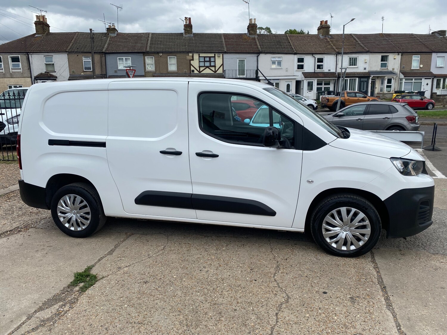 Used Peugeot Partner 2022 for sale - 78056027: Photo 9