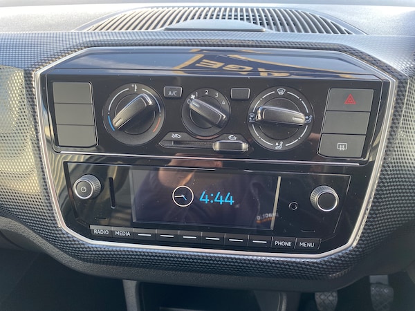 Used Volkswagen up! 2017 for sale - 76114921: Photo 14