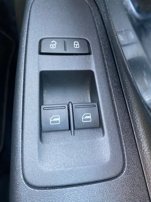 Used Volkswagen up! 2017 for sale - 76114921: Photo 20