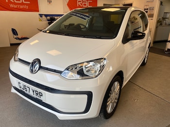 Used Volkswagen up! 2017 for sale - 76114921: Photo 2
