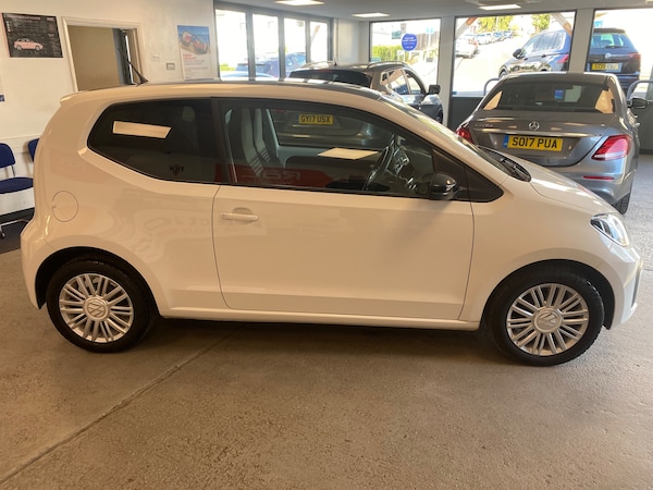 Used Volkswagen up! 2017 for sale - 76114921: Photo 9