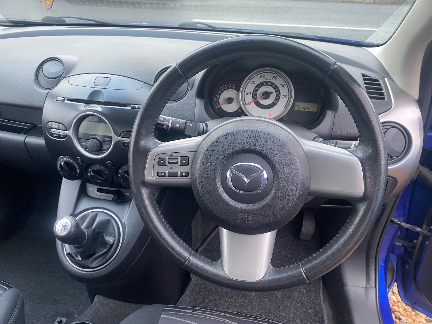 Used Mazda Mazda2 2010 for sale - 76685565: Photo 11