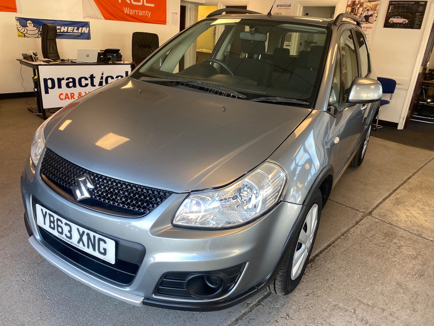 Used Suzuki SX4 2014 for sale - 77733504: Photo 2