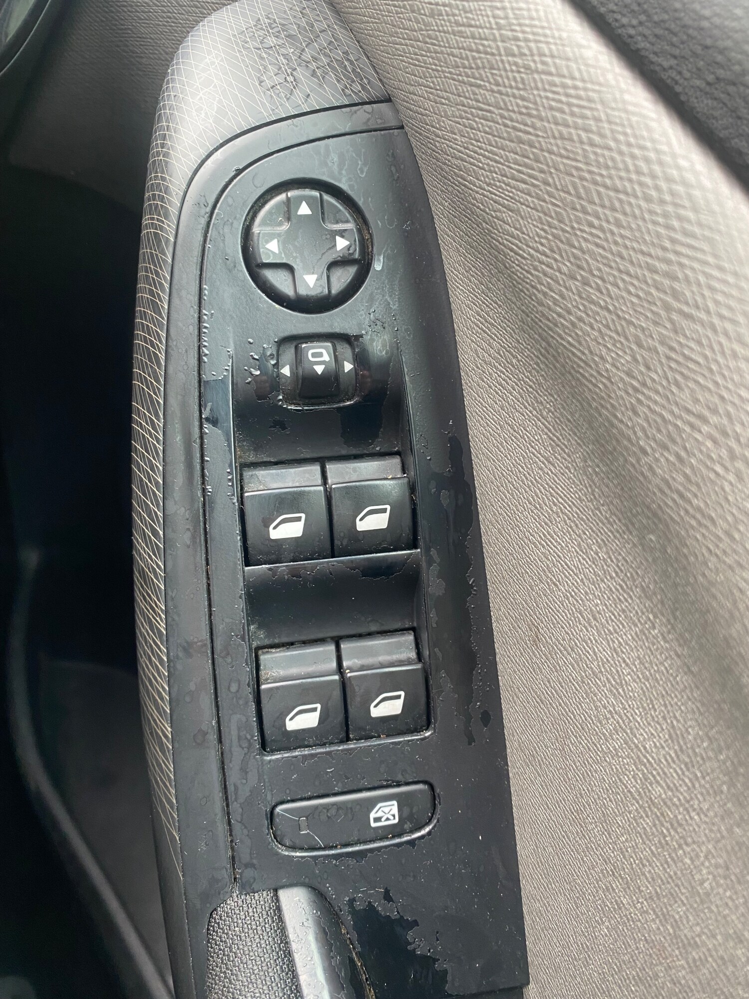 Used Citroen Grand C4 Picasso 2013 for sale - 77562650: Photo 18