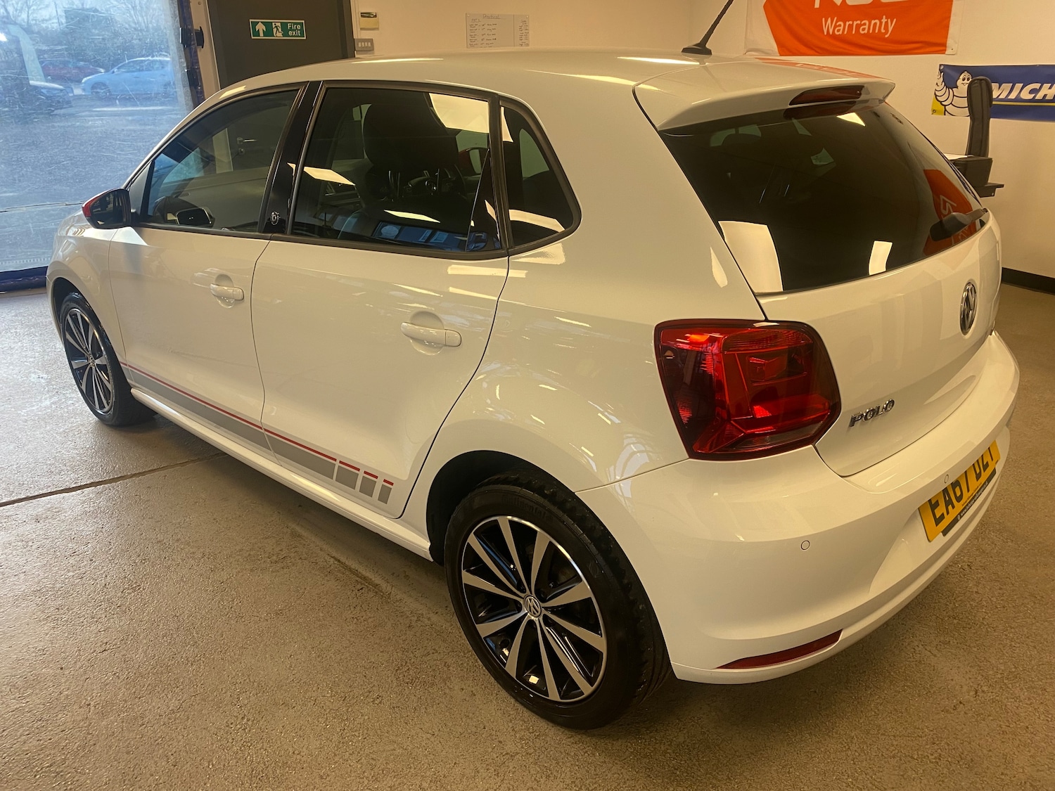 Used Volkswagen Polo 2017 for sale - 77002050: Photo 4
