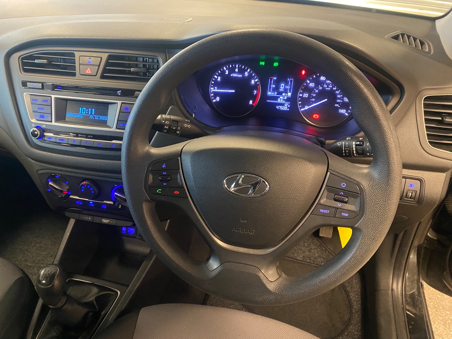 Used Hyundai i20 2018 for sale - 77002051: Photo 12