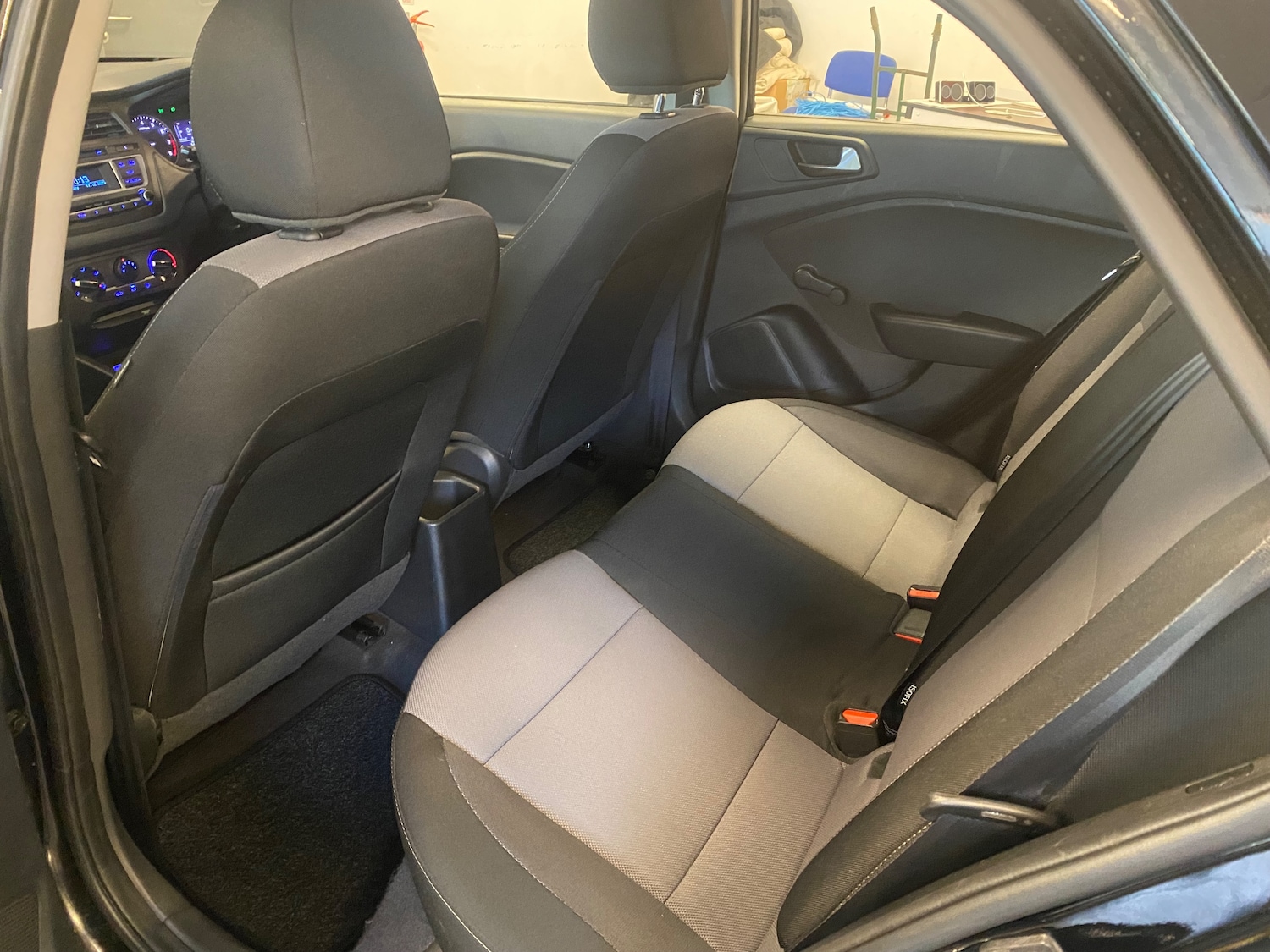 Used Hyundai i20 2018 for sale - 77002051: Photo 22