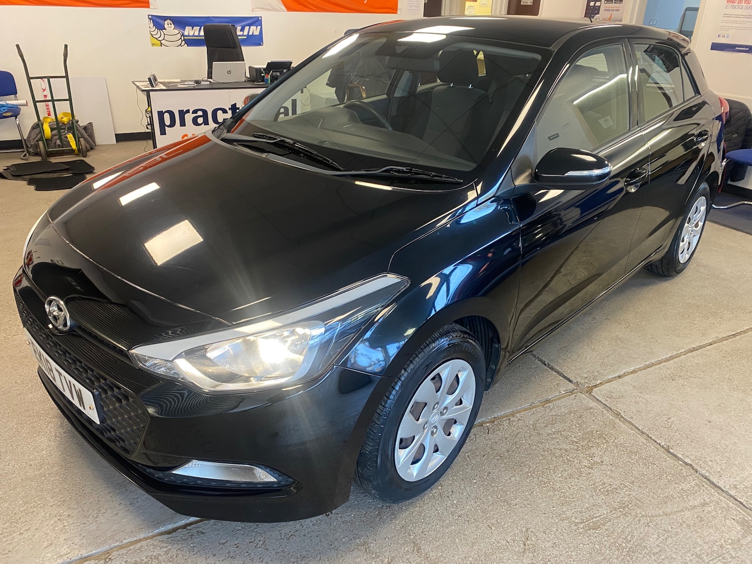 Used Hyundai i20 2018 for sale - 77002051: Photo 26