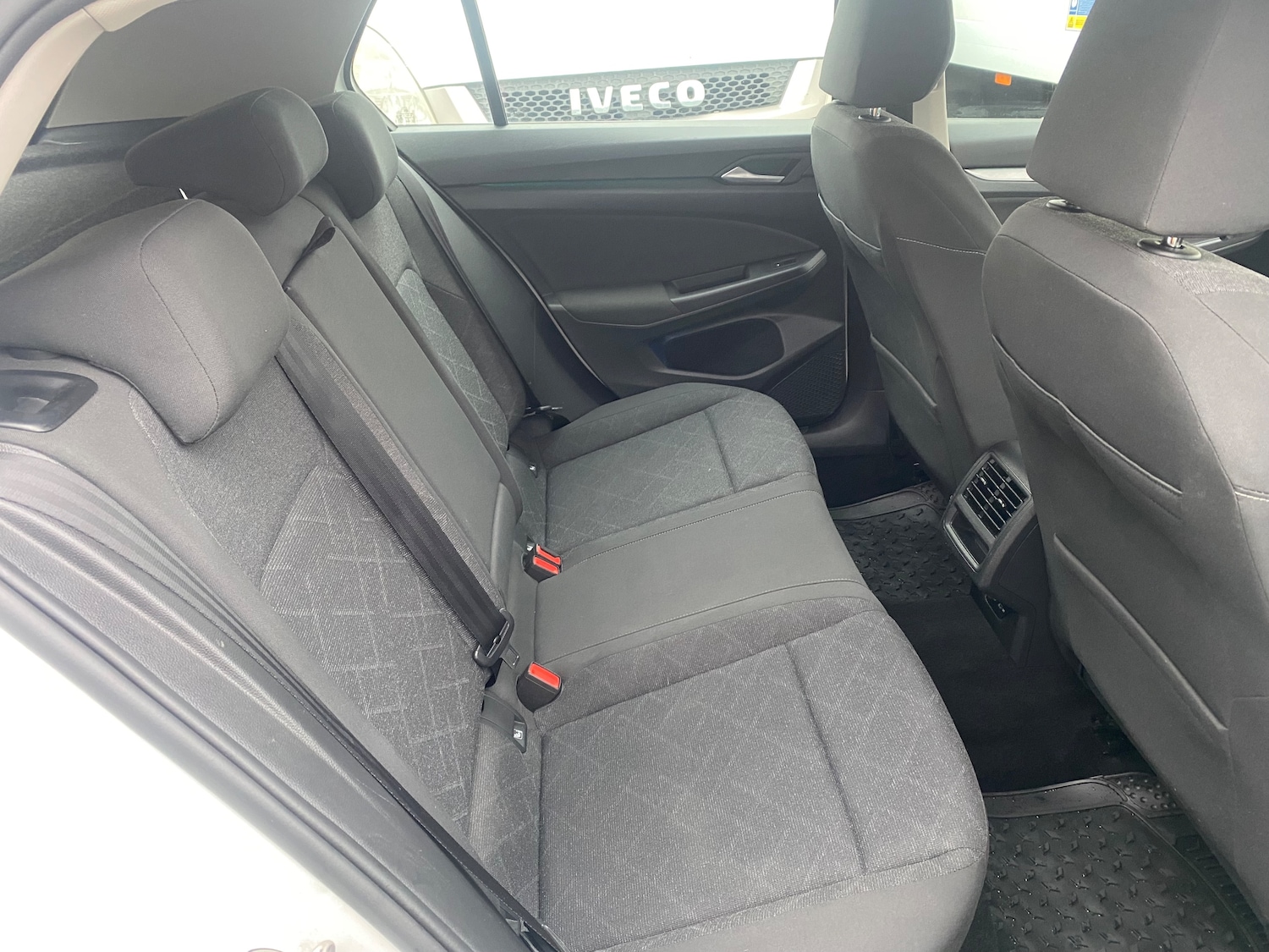 Used Volkswagen Golf 2021 for sale - 77072170: Photo 18