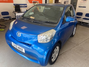 Used Toyota IQ 2010 for sale - 79211045: Photo