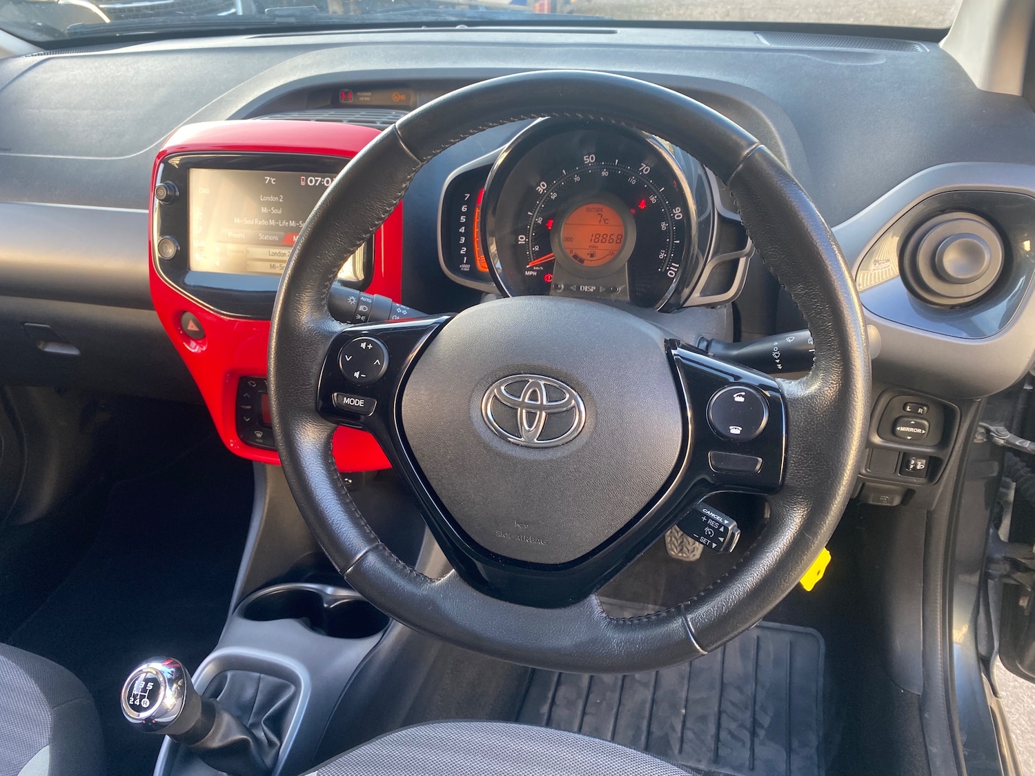 Used Toyota AYGO 2020 for sale - 76719624: Photo 12
