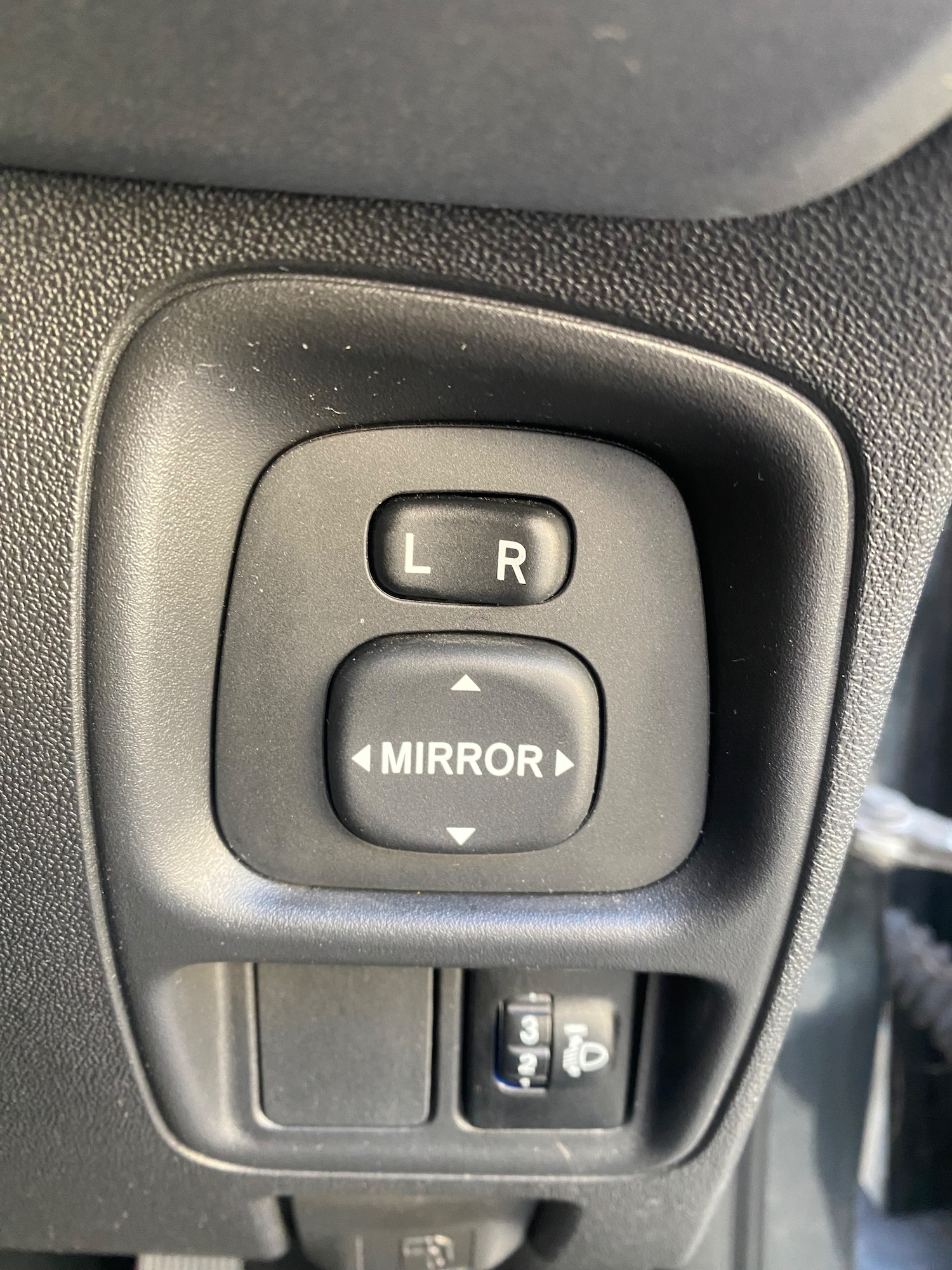 Used Toyota AYGO 2020 for sale - 76719624: Photo 17