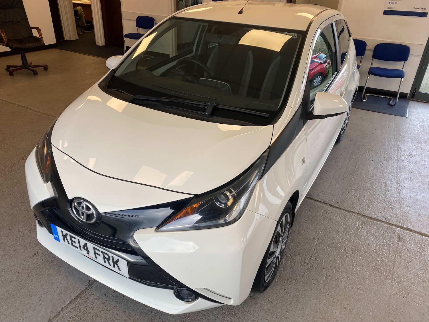 Used Toyota AYGO 2014 for sale - 77161260: Photo 10