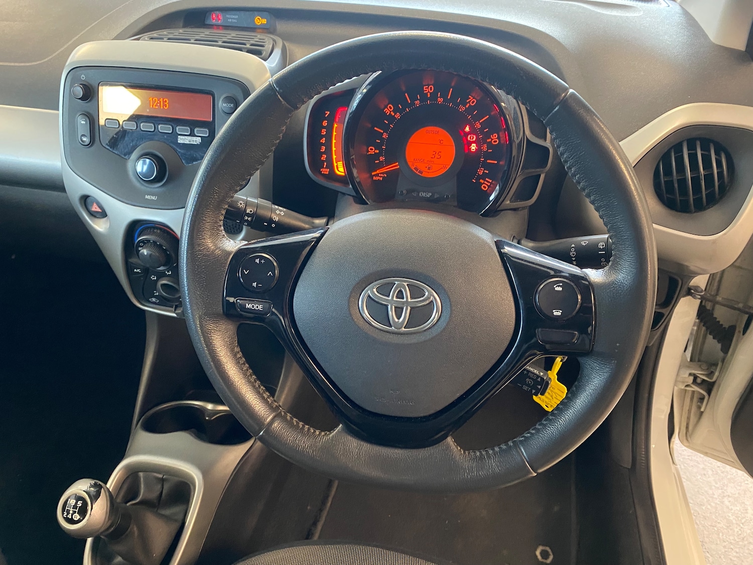 Used Toyota AYGO 2014 for sale - 77161260: Photo 14
