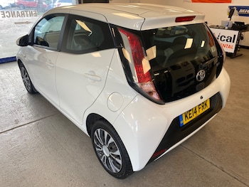 Used Toyota AYGO 2014 for sale - 77161260: Photo