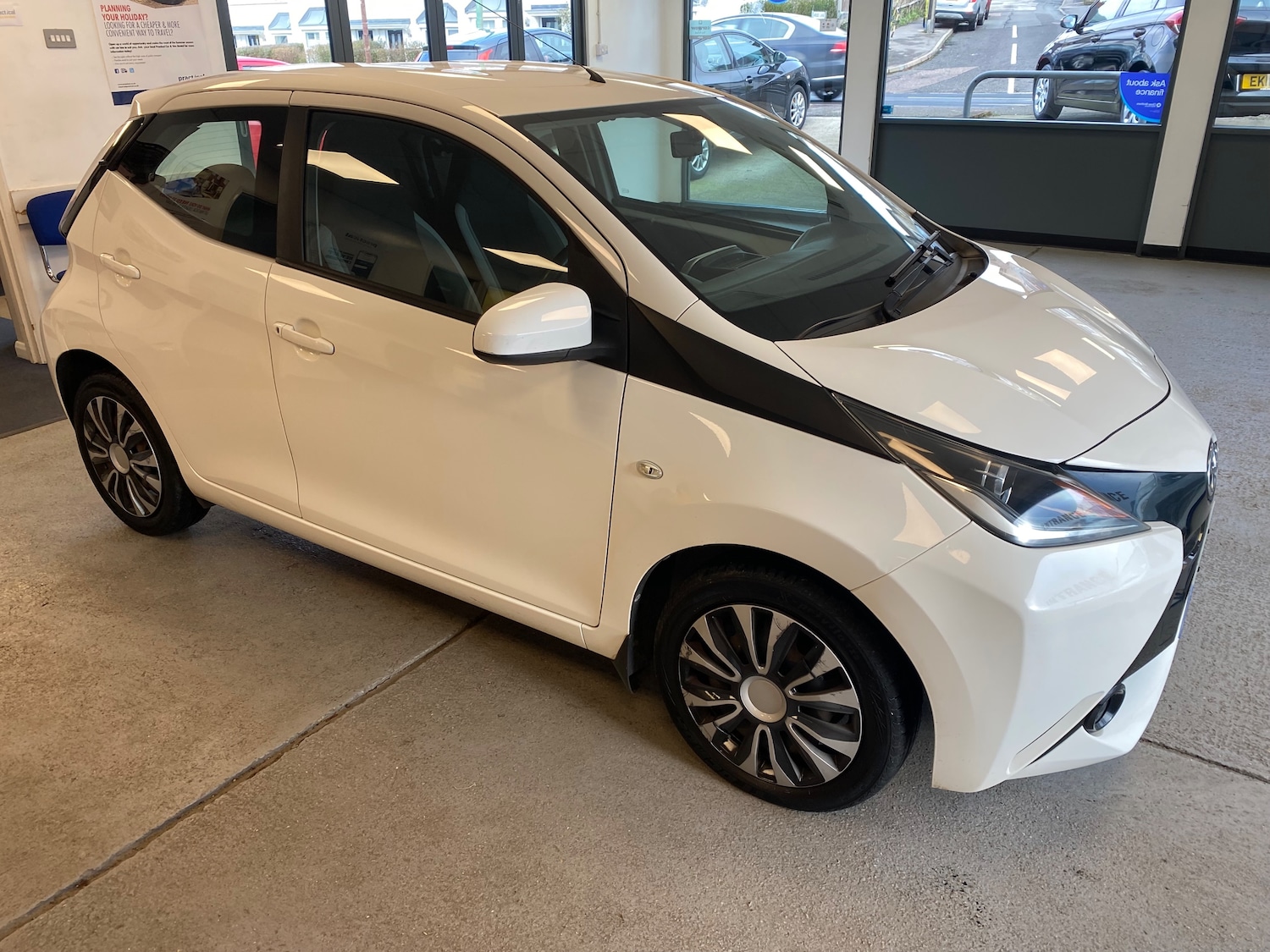 Used Toyota AYGO 2014 for sale - 77161260: Photo 7