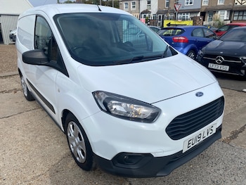 Used Ford Transit Courier 2019 for sale - 76174159: Photo