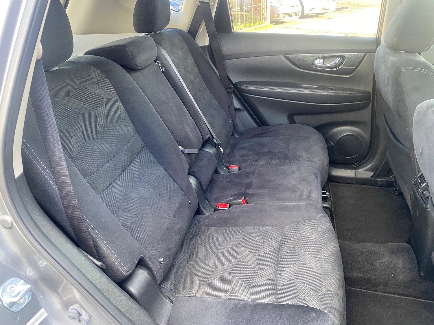 Used Nissan X-Trail 2015 for sale - 77562641: Photo 27