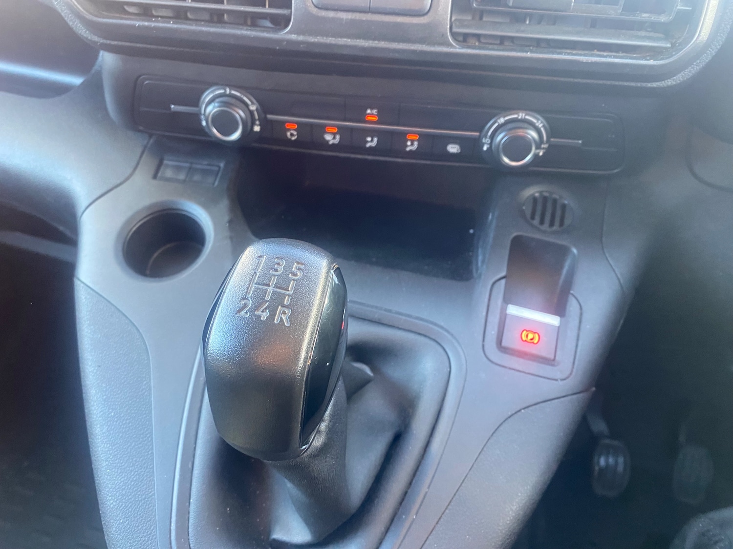 Used Citroen Berlingo 2020 for sale - 76783302: Photo 12