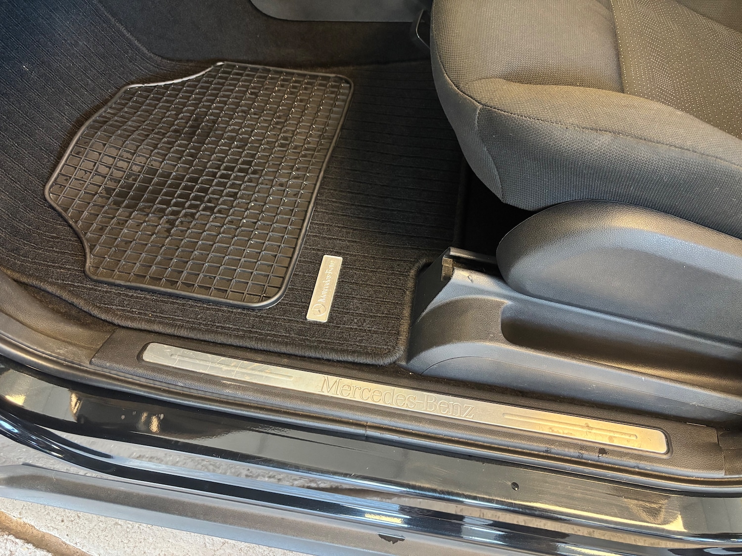 Used Mercedes-Benz A-Class 2012 for sale - 77935496: Photo 20