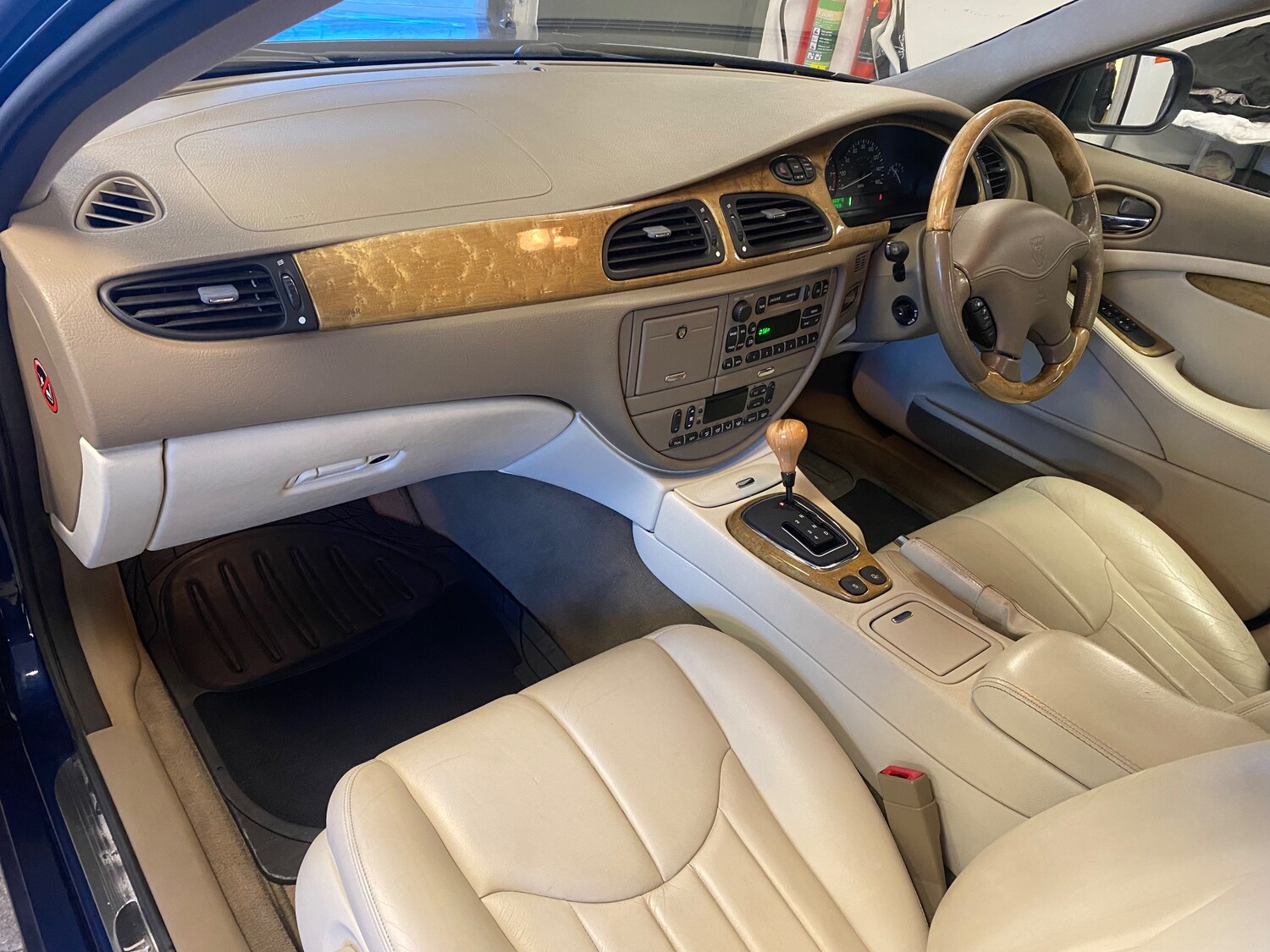 Used Jaguar S-Type 2001 for sale - 77576589: Photo 16