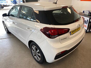 Used Hyundai i20 2019 for sale - 77392269: Photo