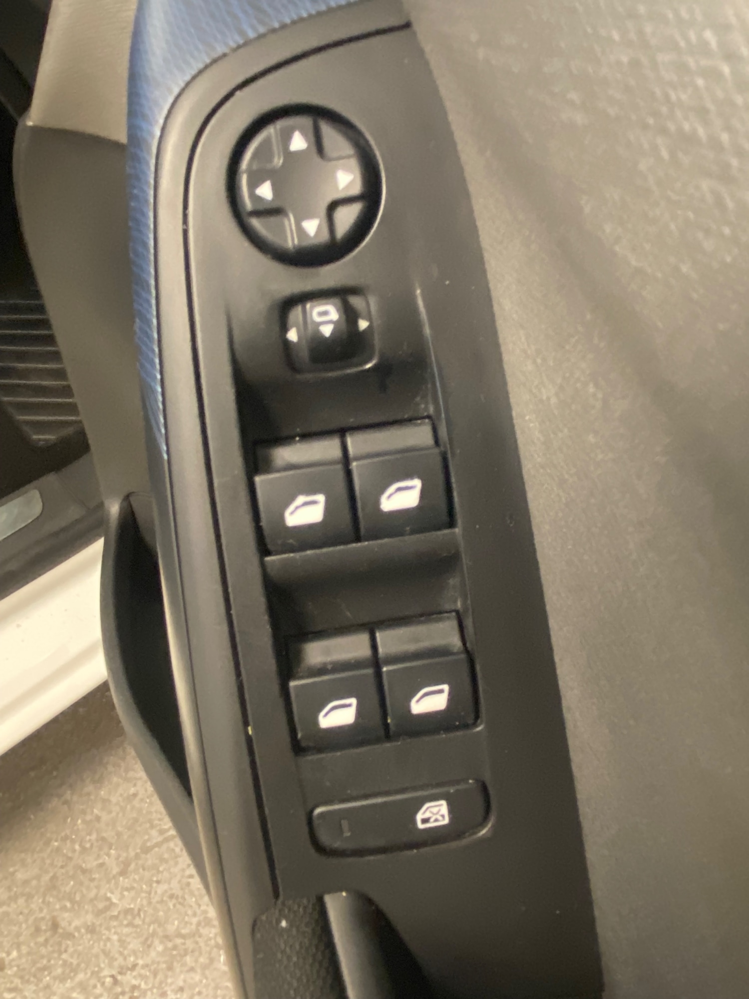 Used Citroen C4 Grand Picasso 2017 for sale - 77045766: Photo 24