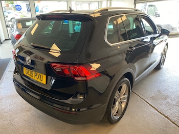 Used Volkswagen Tiguan 2019 for sale - 75489760: Photo