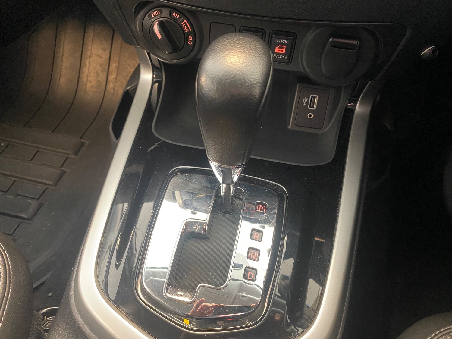 Used Nissan Navara 2021 for sale - 77834732: Photo 15