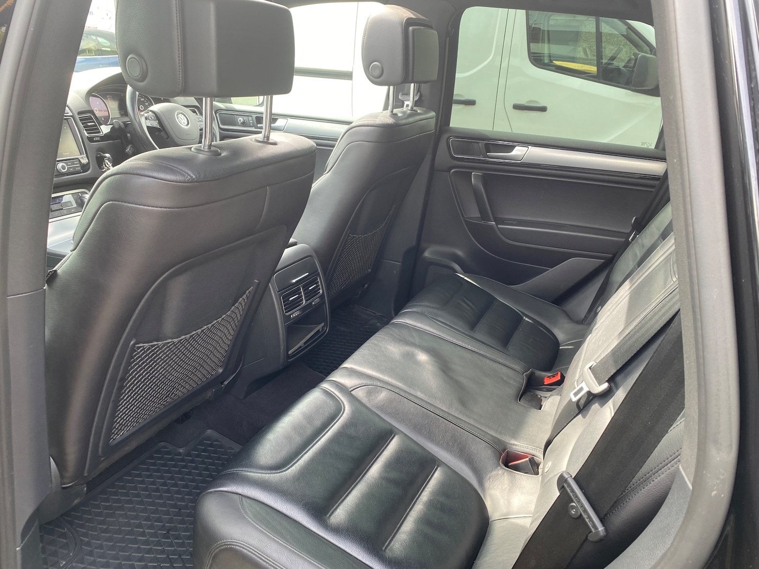 Used Volkswagen Touareg 2015 for sale - 78201525: Photo 29