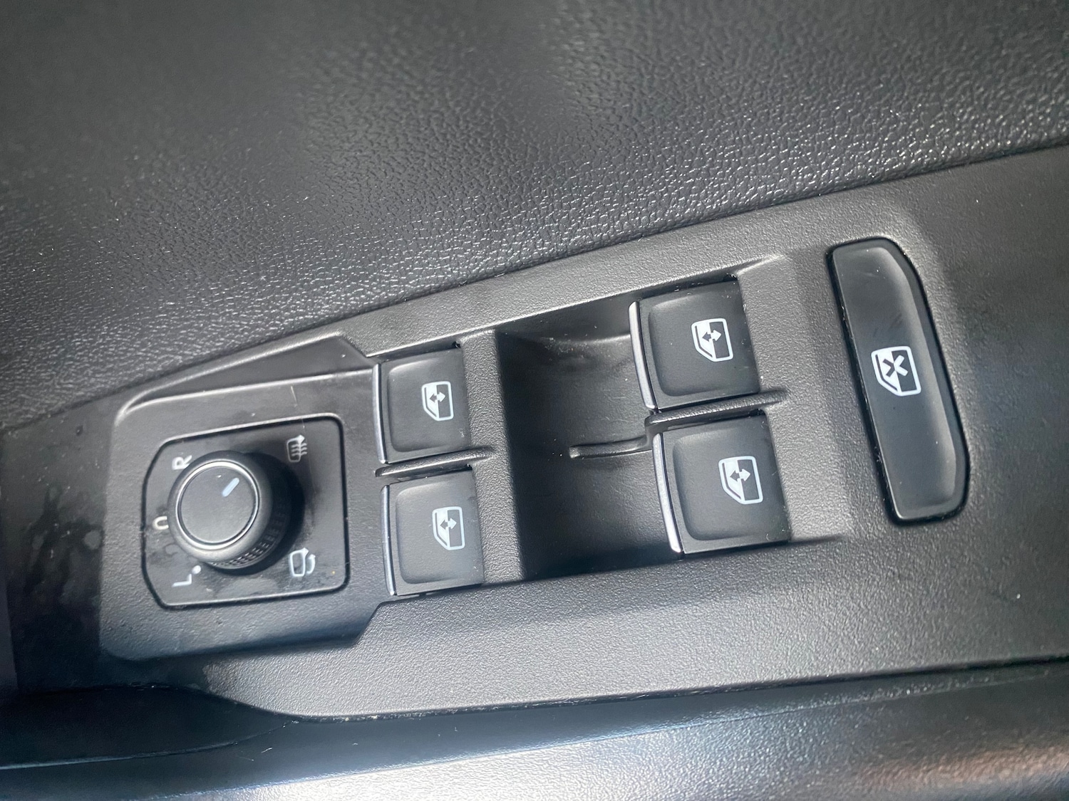 Used Volkswagen Polo 2024 for sale - 77259071: Photo 23