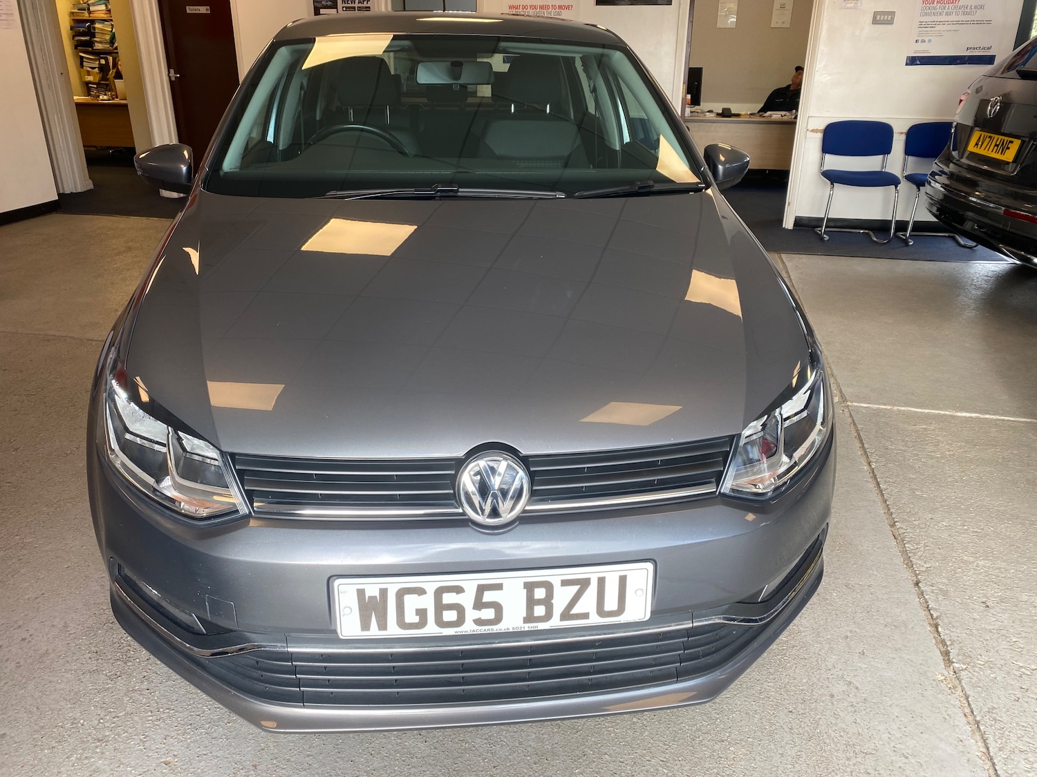 Used Volkswagen Polo 2015 for sale - 76386766: Photo 7