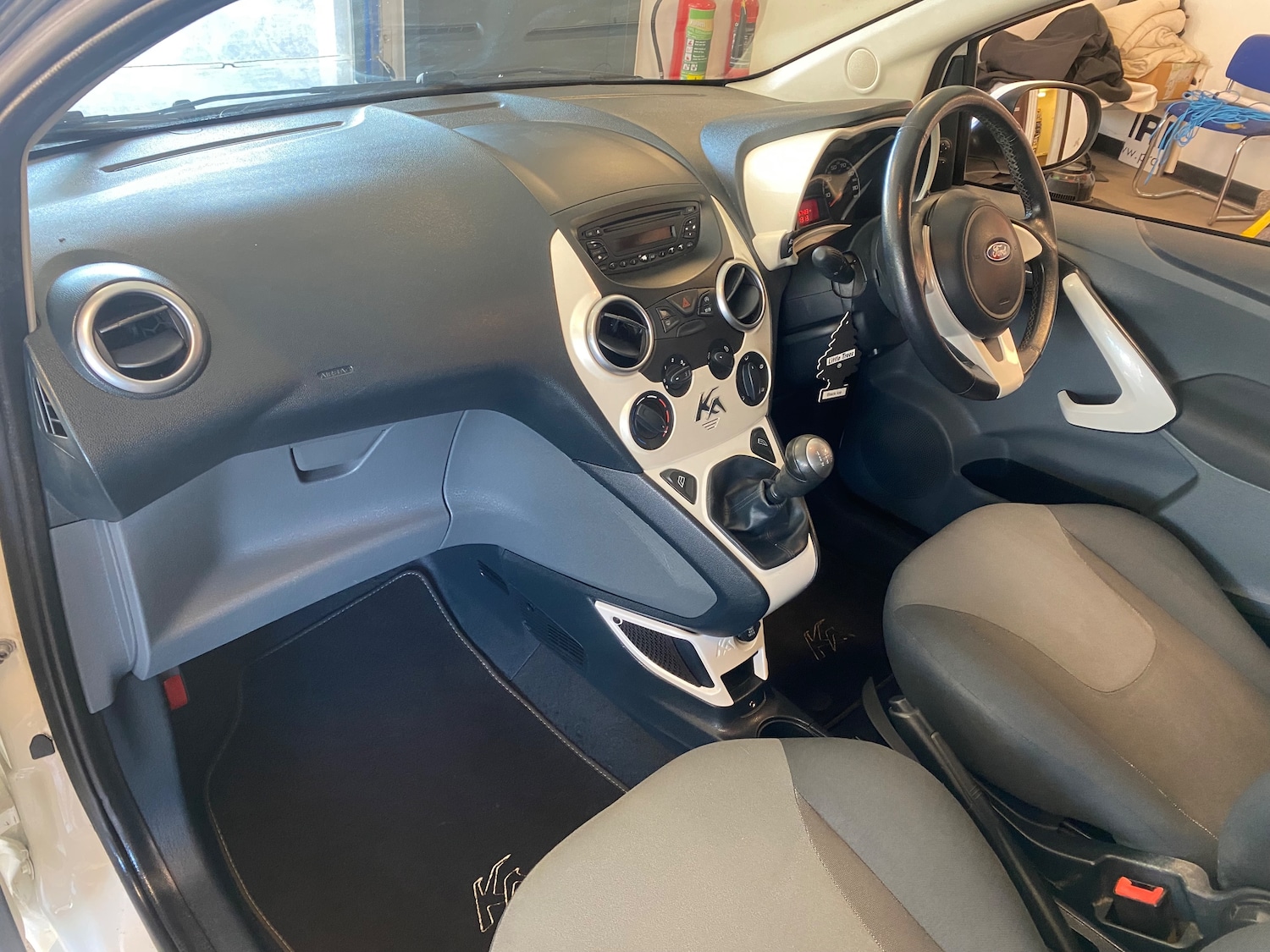 Used Ford Ka 2013 for sale - 77200789: Photo 17