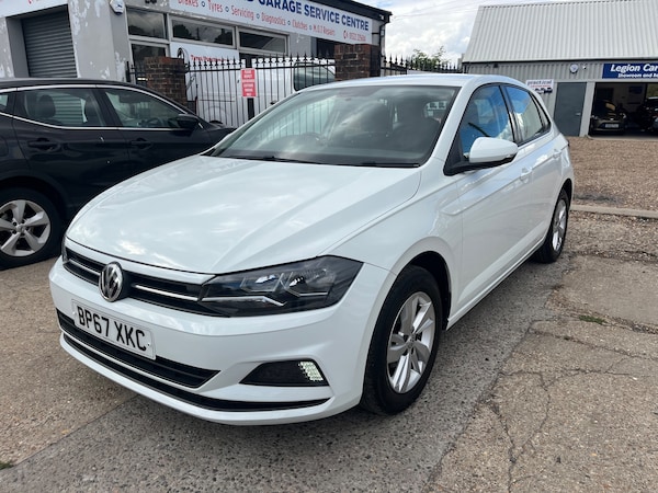 Used Volkswagen Polo 2018 for sale - 75730667: Photo 2