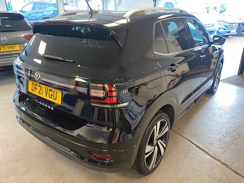 Used Volkswagen T-Cross 2021 for sale - 76546003: Photo