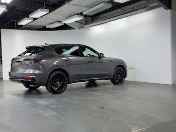Used Maserati Levante 2021 for sale - 78470110: Photo