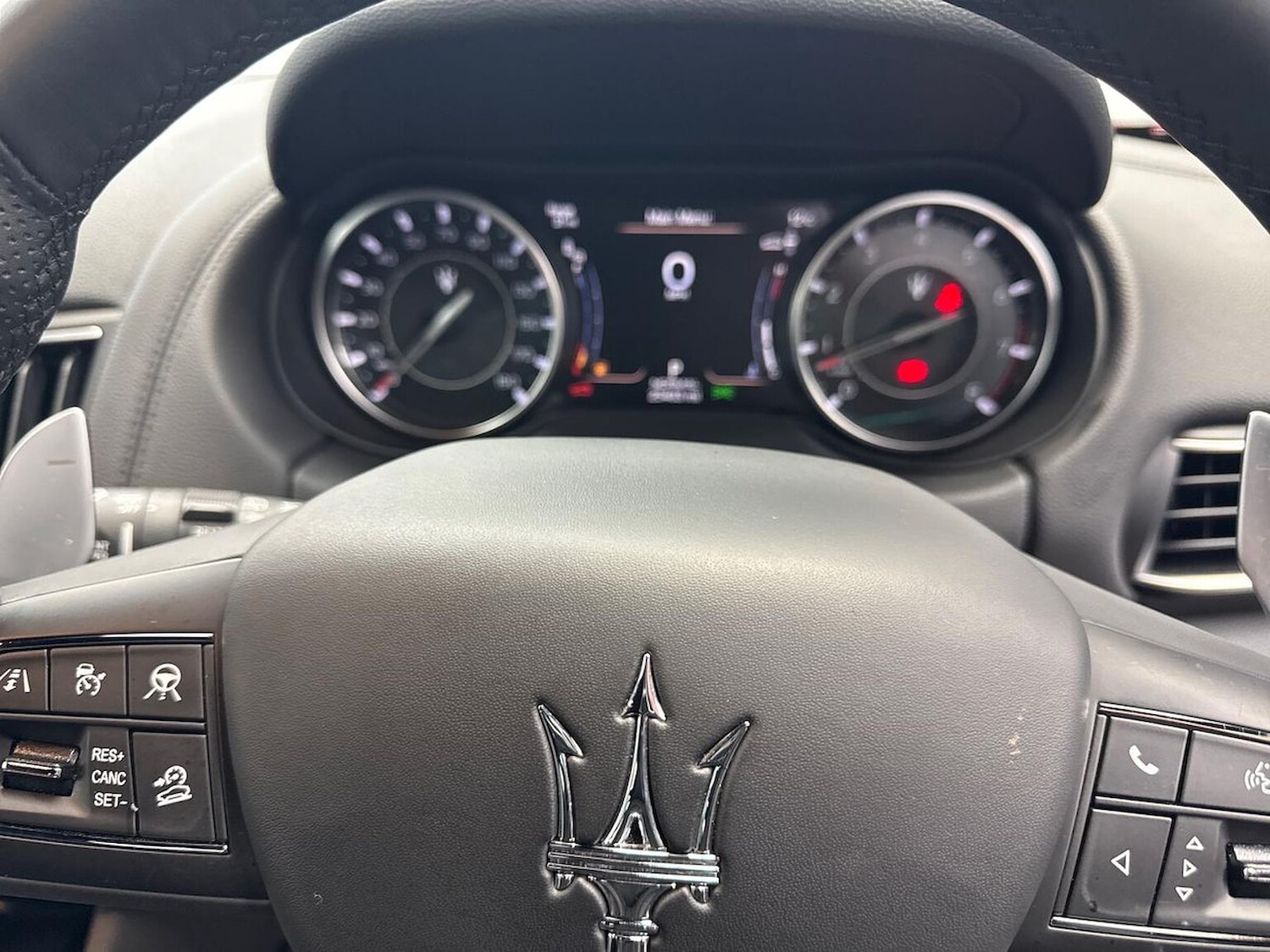 Used Maserati Levante 2023 for sale - 77845367: Photo 40