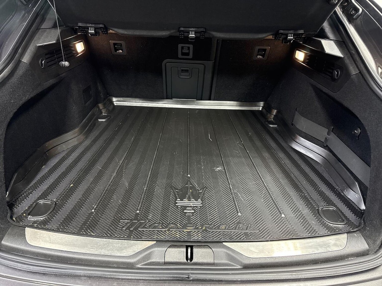 Used Maserati Levante 2021 for sale - 77759360: Photo 22