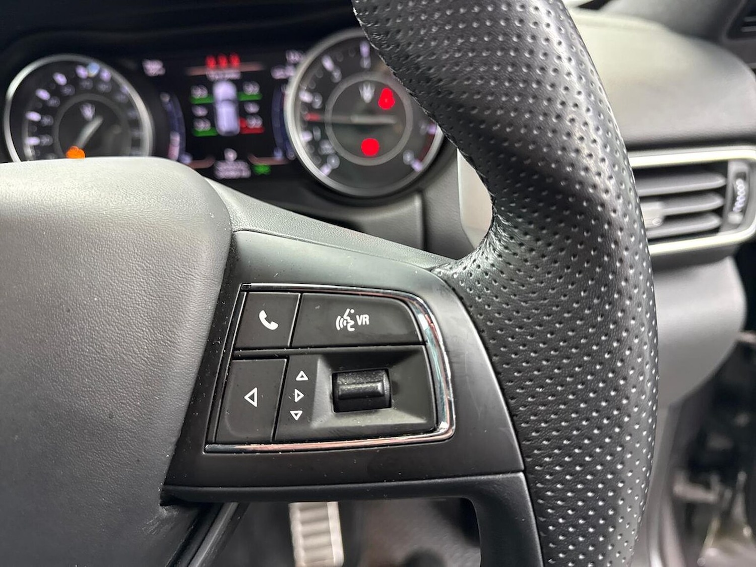 Used Maserati Levante 2021 for sale - 77759360: Photo 32