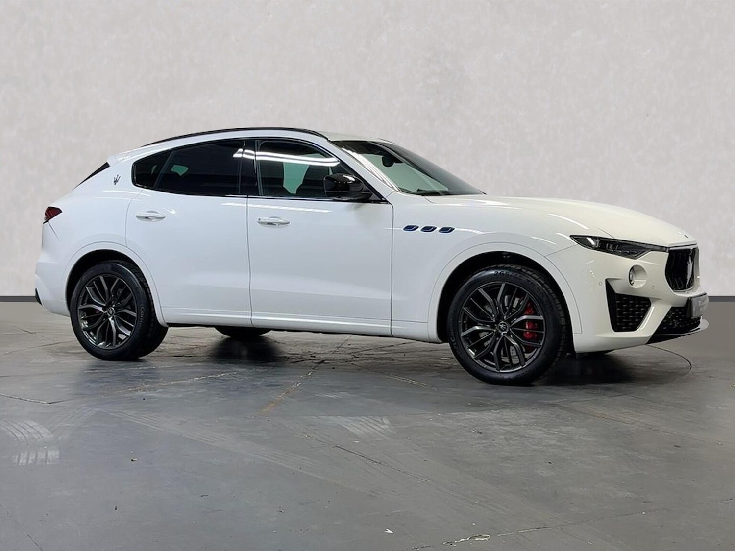 Used Maserati Levante 2024 for sale - 76920099: Photo 2
