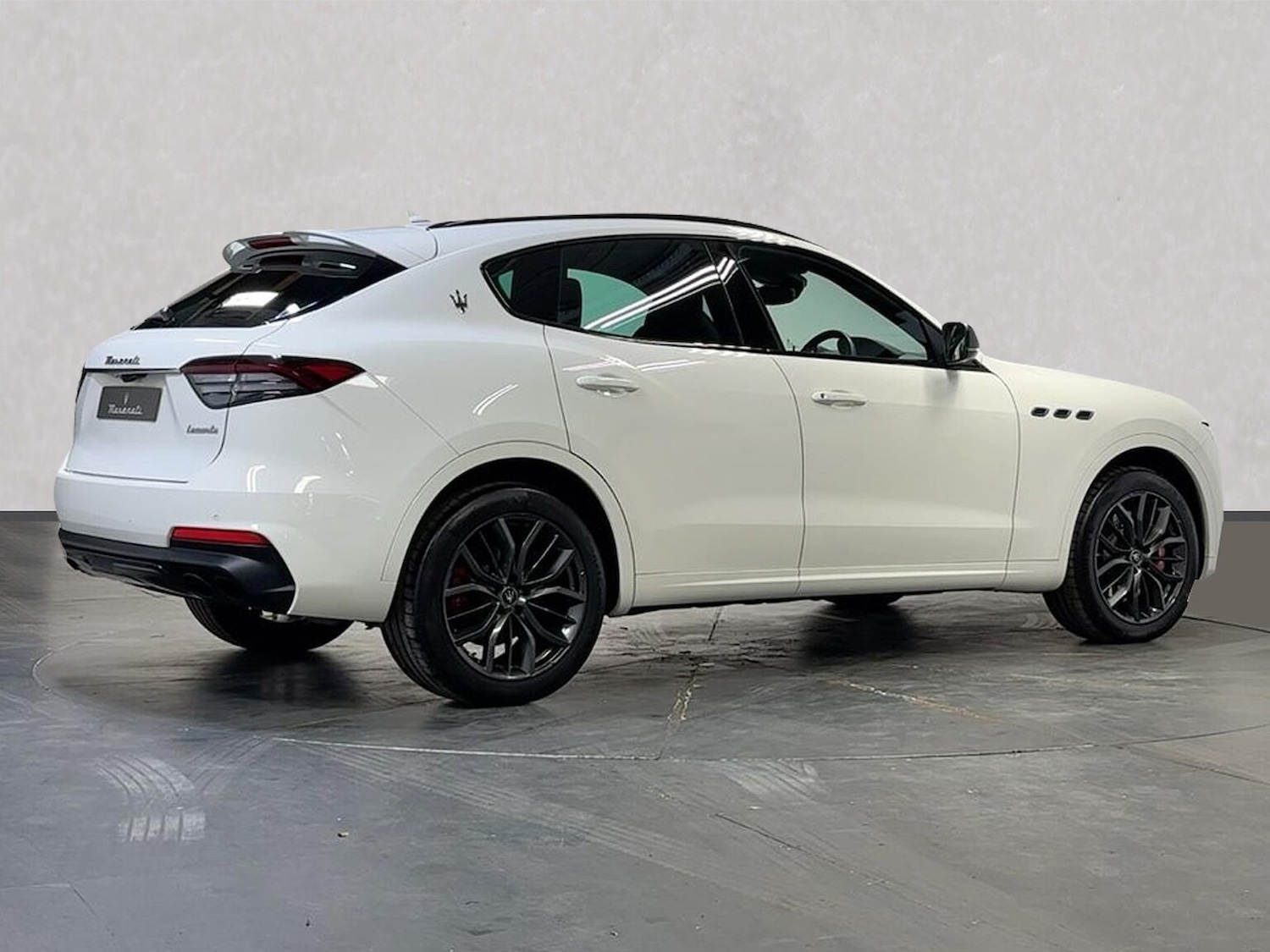 Used Maserati Levante 2024 for sale - 76920099: Photo 4