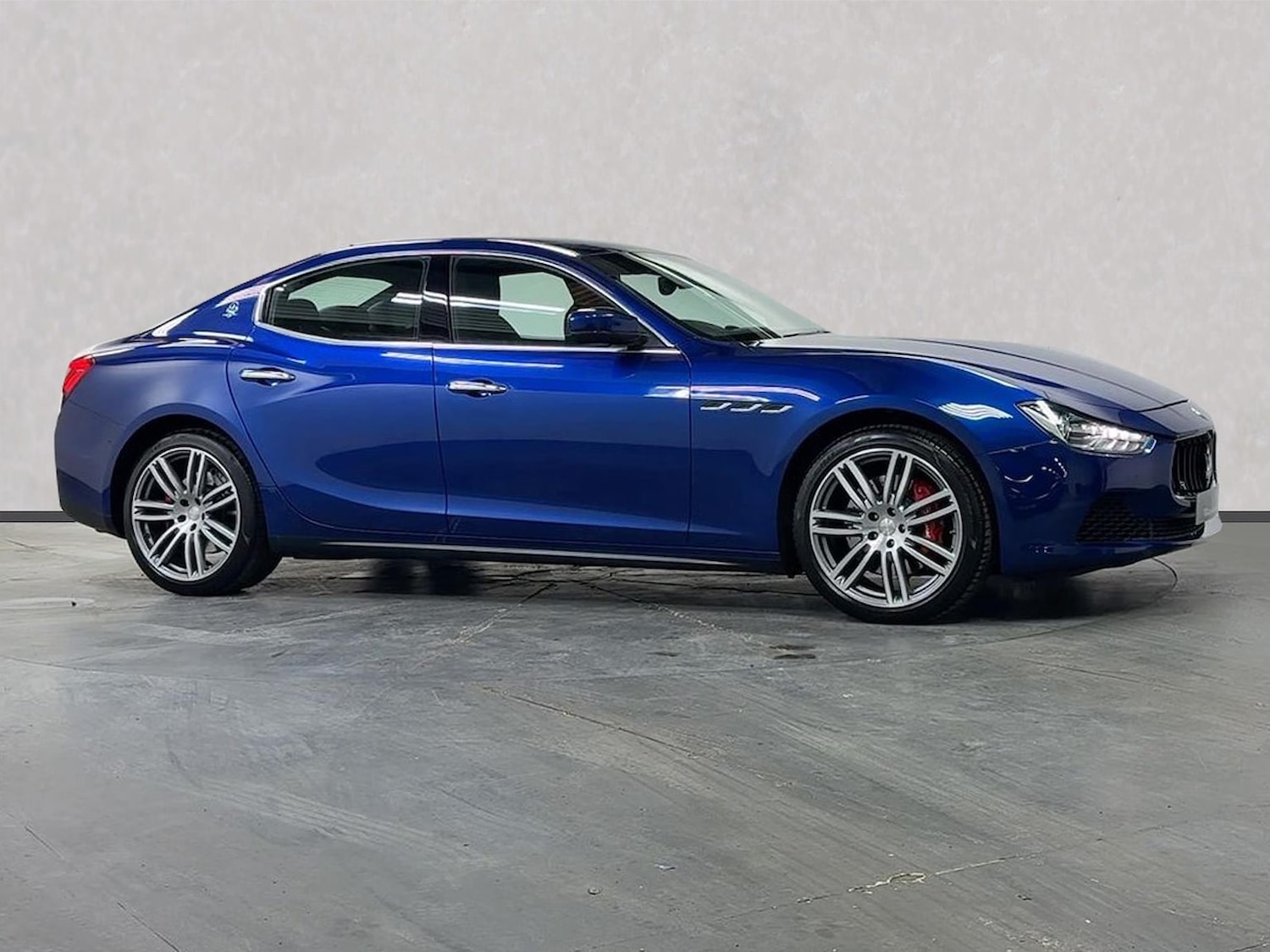 Used Maserati Ghibli 2018 for sale - 78193269: Photo 2