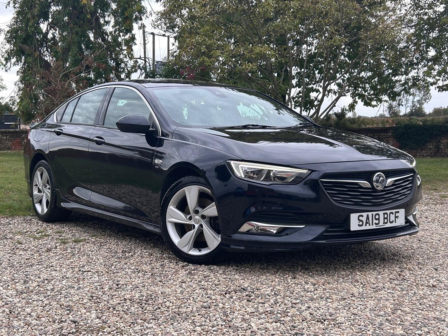 Used Vauxhall Insignia 2019 for sale - 76631560: Photo 4