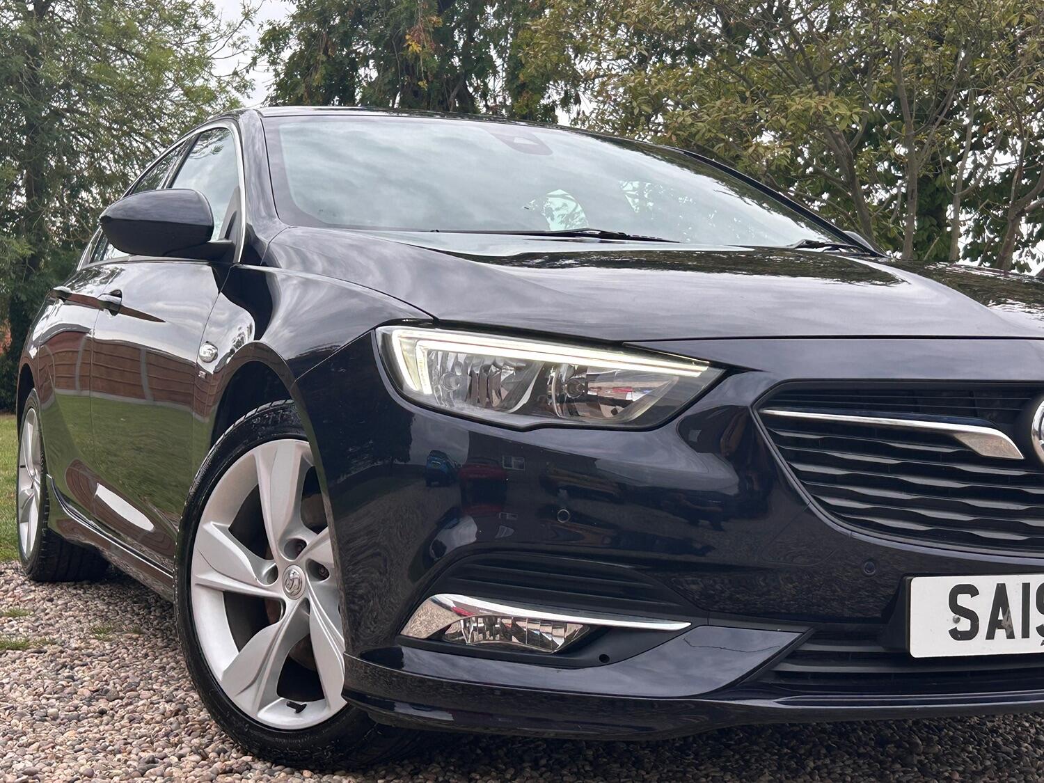 Used Vauxhall Insignia 2019 for sale - 76631560: Photo 6