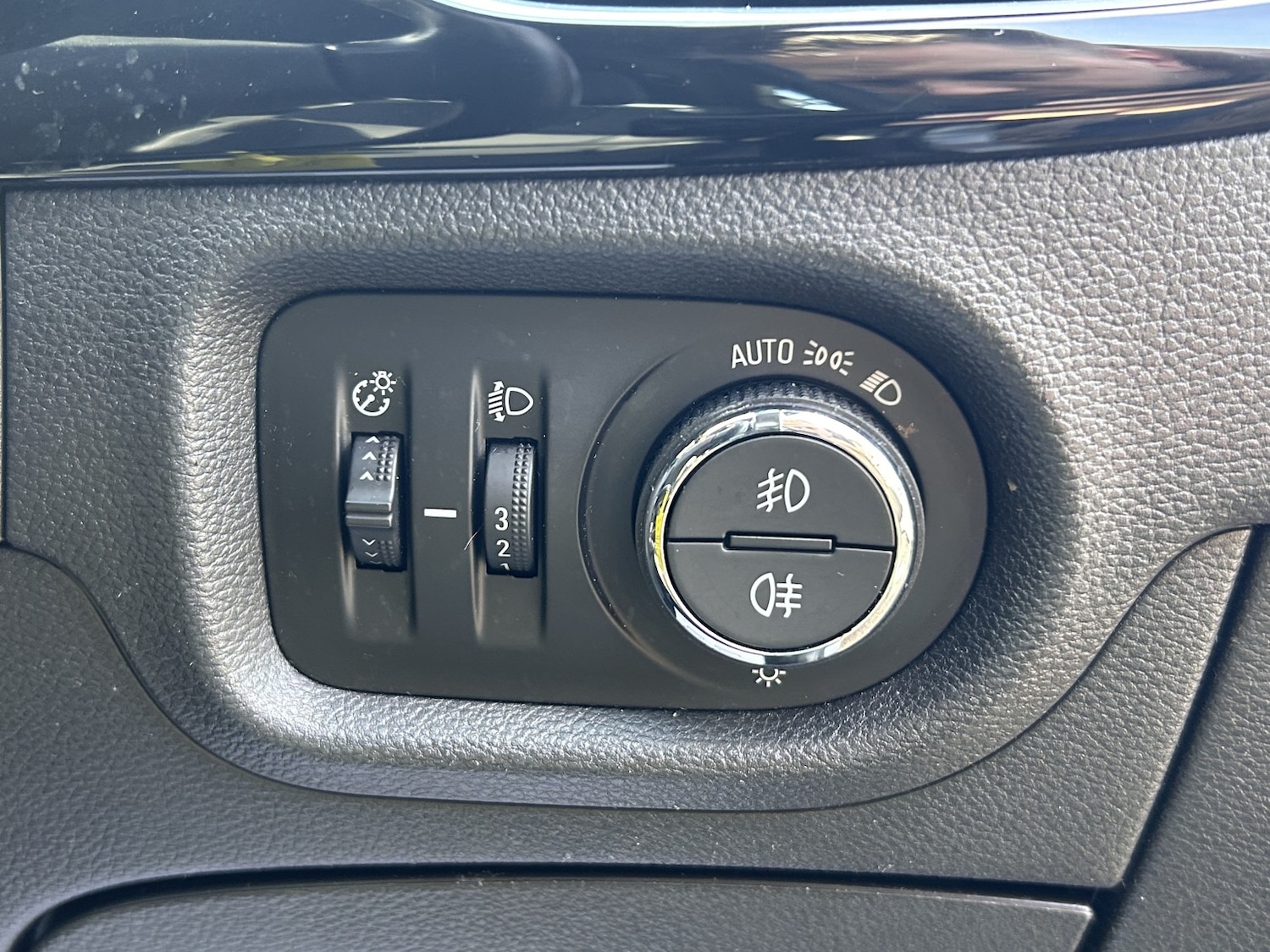 Used Vauxhall Astra 2017 for sale - 77635360: Photo 26