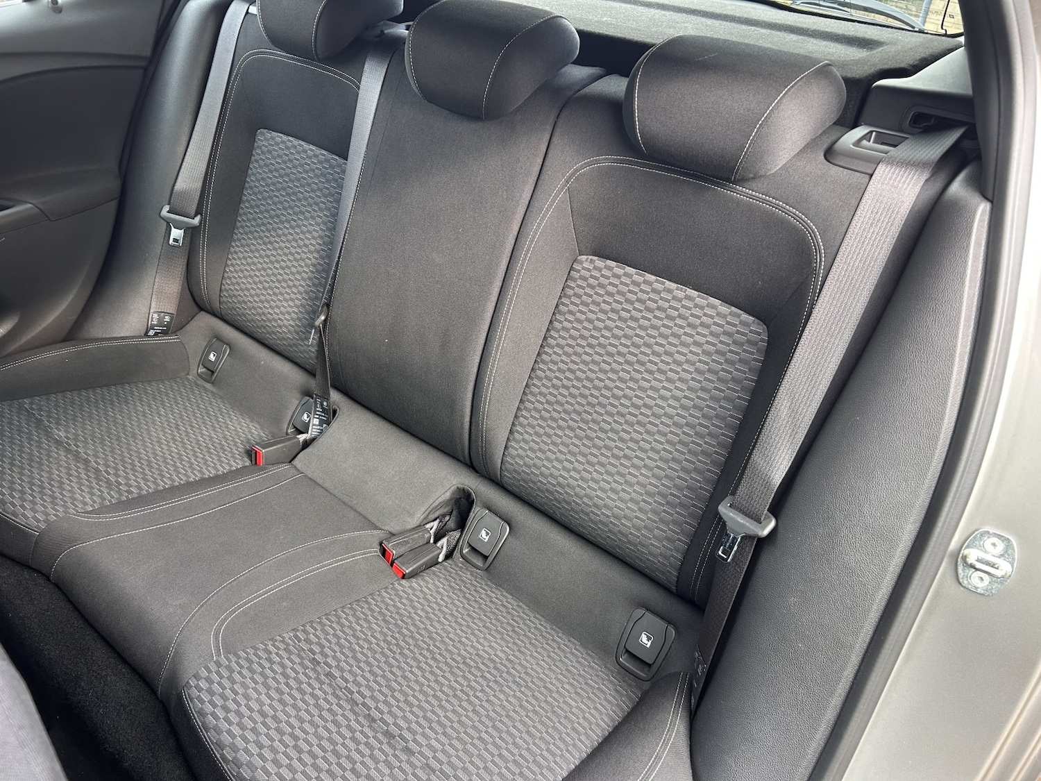 Used Vauxhall Astra 2017 for sale - 77635360: Photo 29