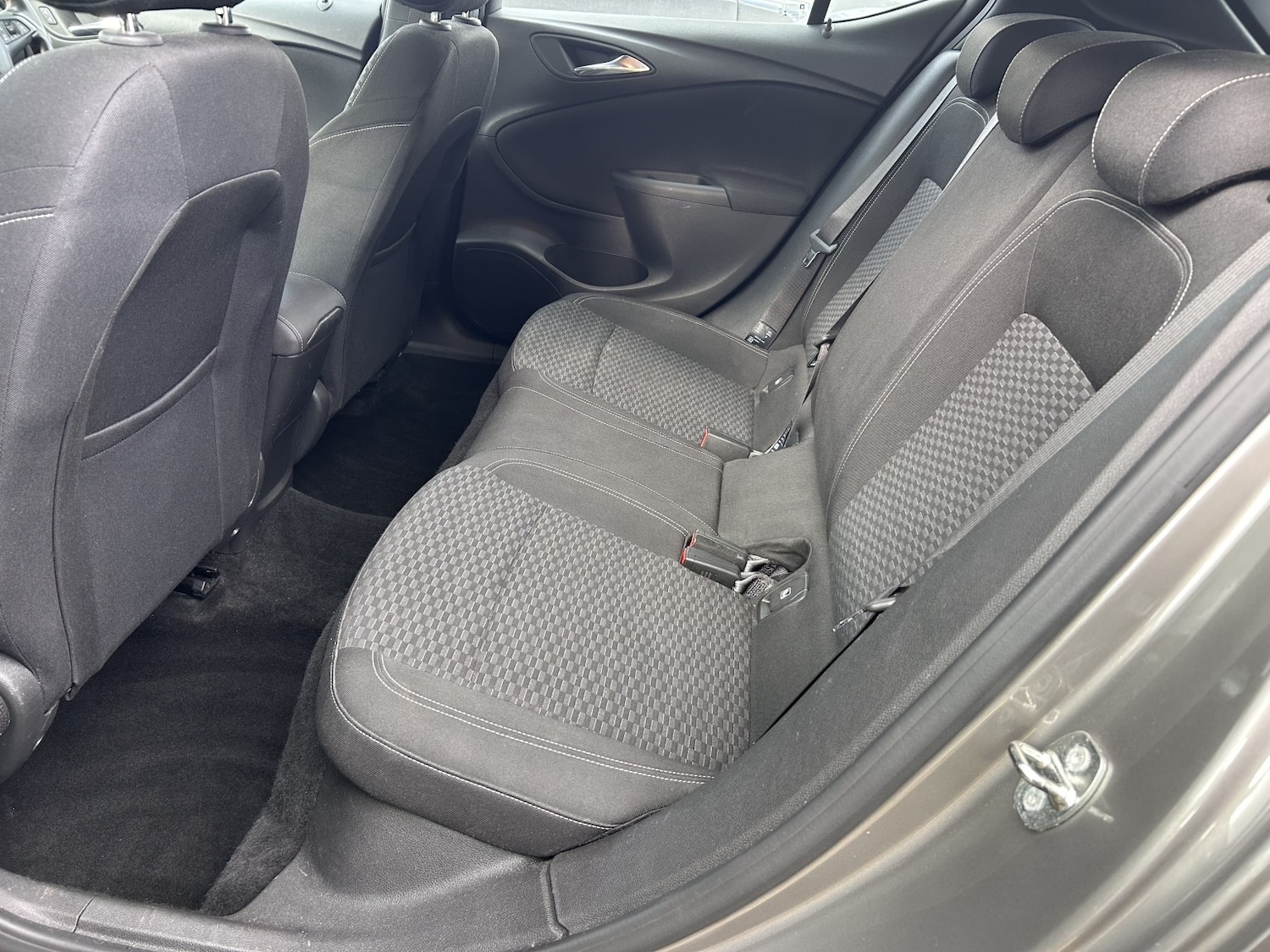 Used Vauxhall Astra 2017 for sale - 77635360: Photo 30